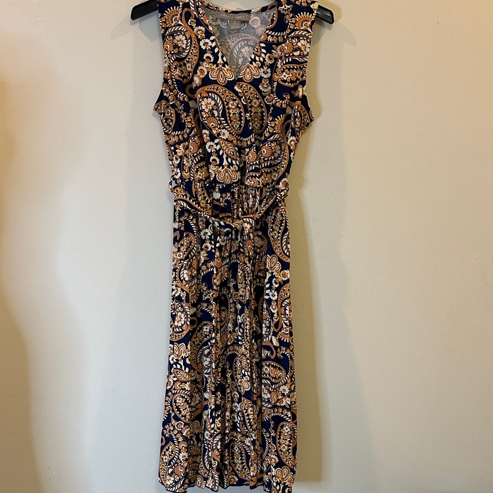 Lark + Gray Chic Paisley Midi Dress Medium surplice sleeveless pleated boho - Picture 8 of 9